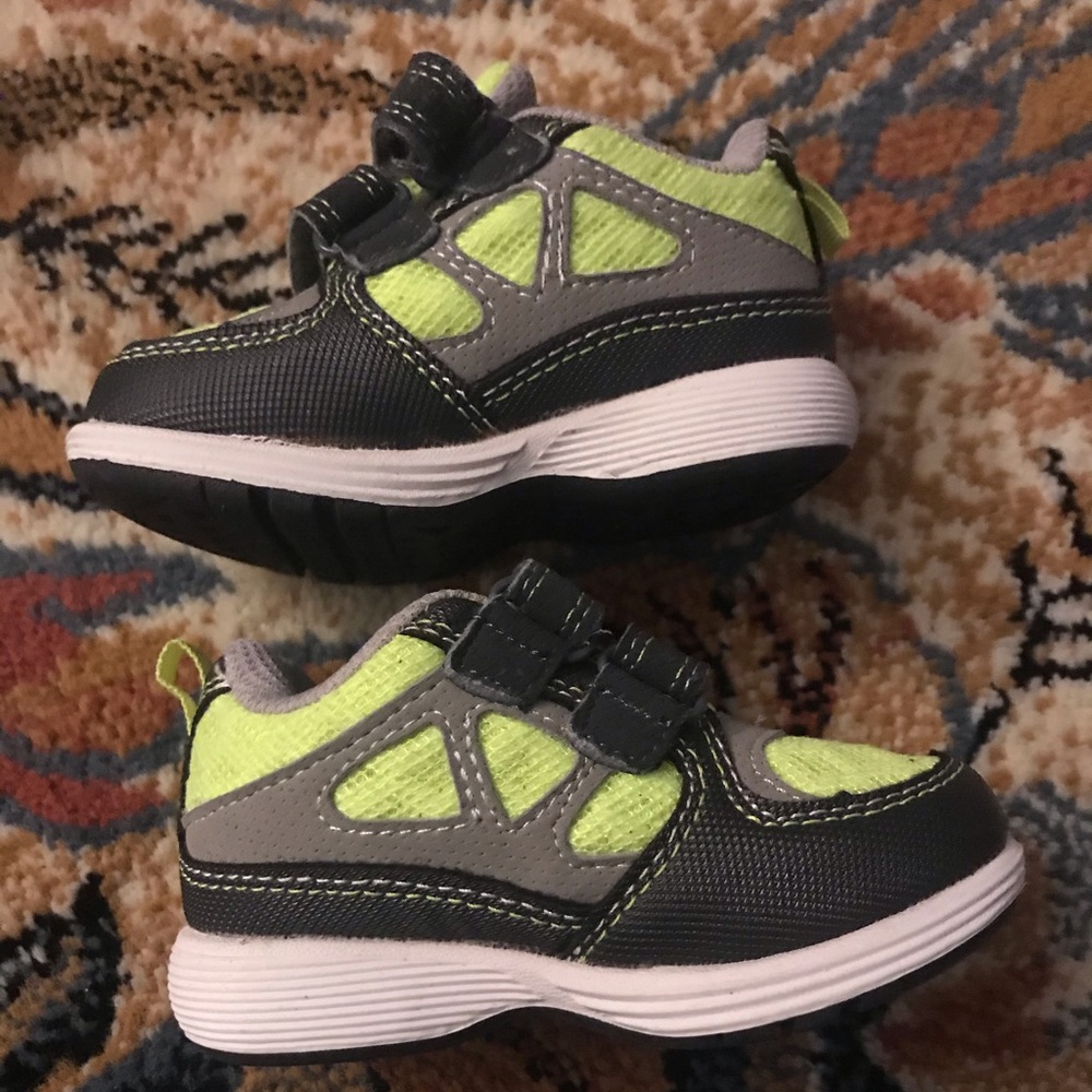 carter's Ares-B Tennis Shoe (Toddler)